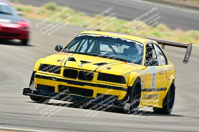 media/May-04-2025-Lucky Dog Racing (Sun) [[21629467aa]]/Turn 4 (10-1045am)/Front/